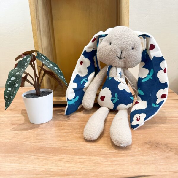 柔軟夥伴 | 安撫兔娃娃 (20個花色)